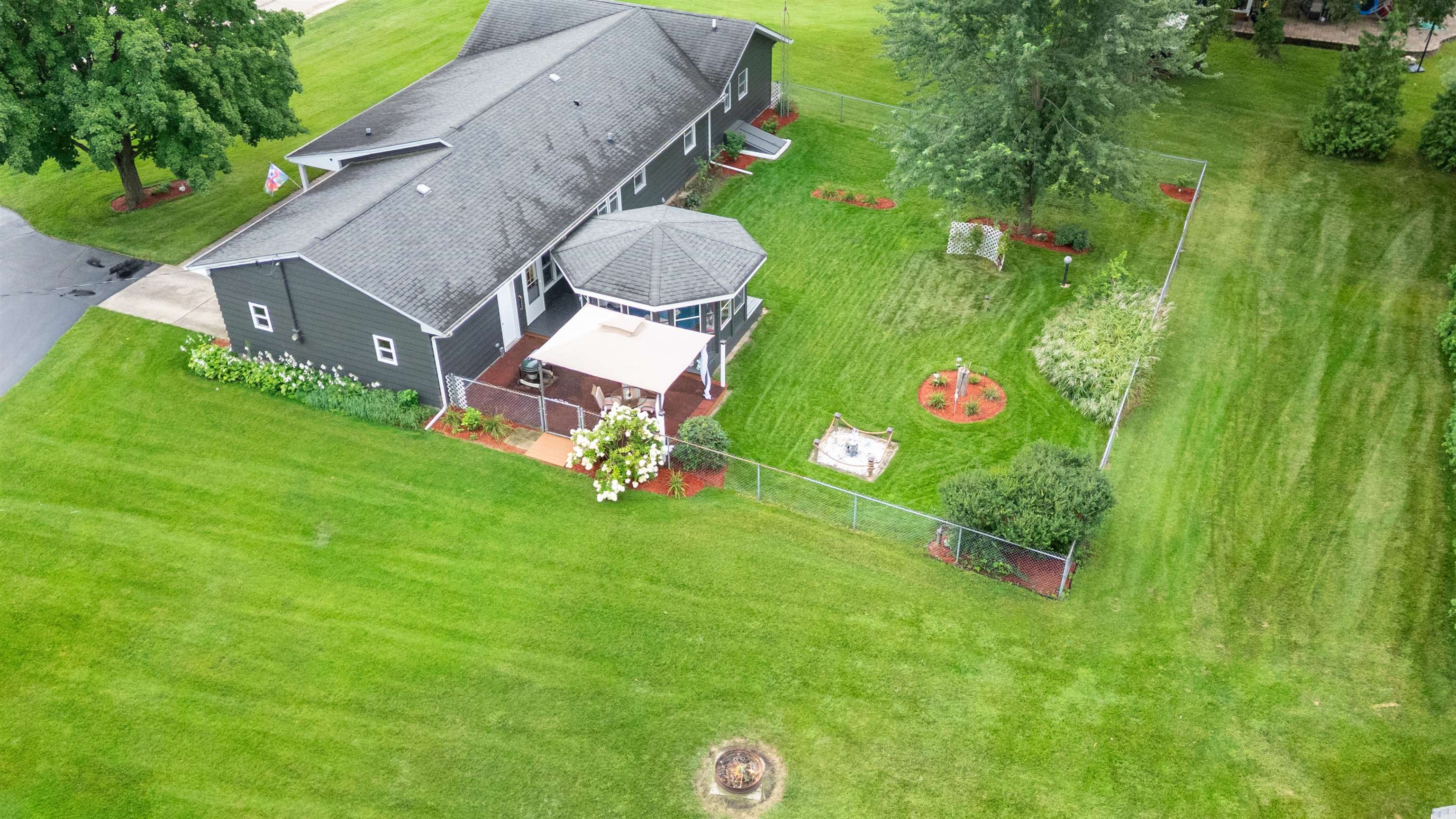 15212 Willowbrook Road South Beloit, IL 61080 - Photo 37 of 42 Gallery Image 37