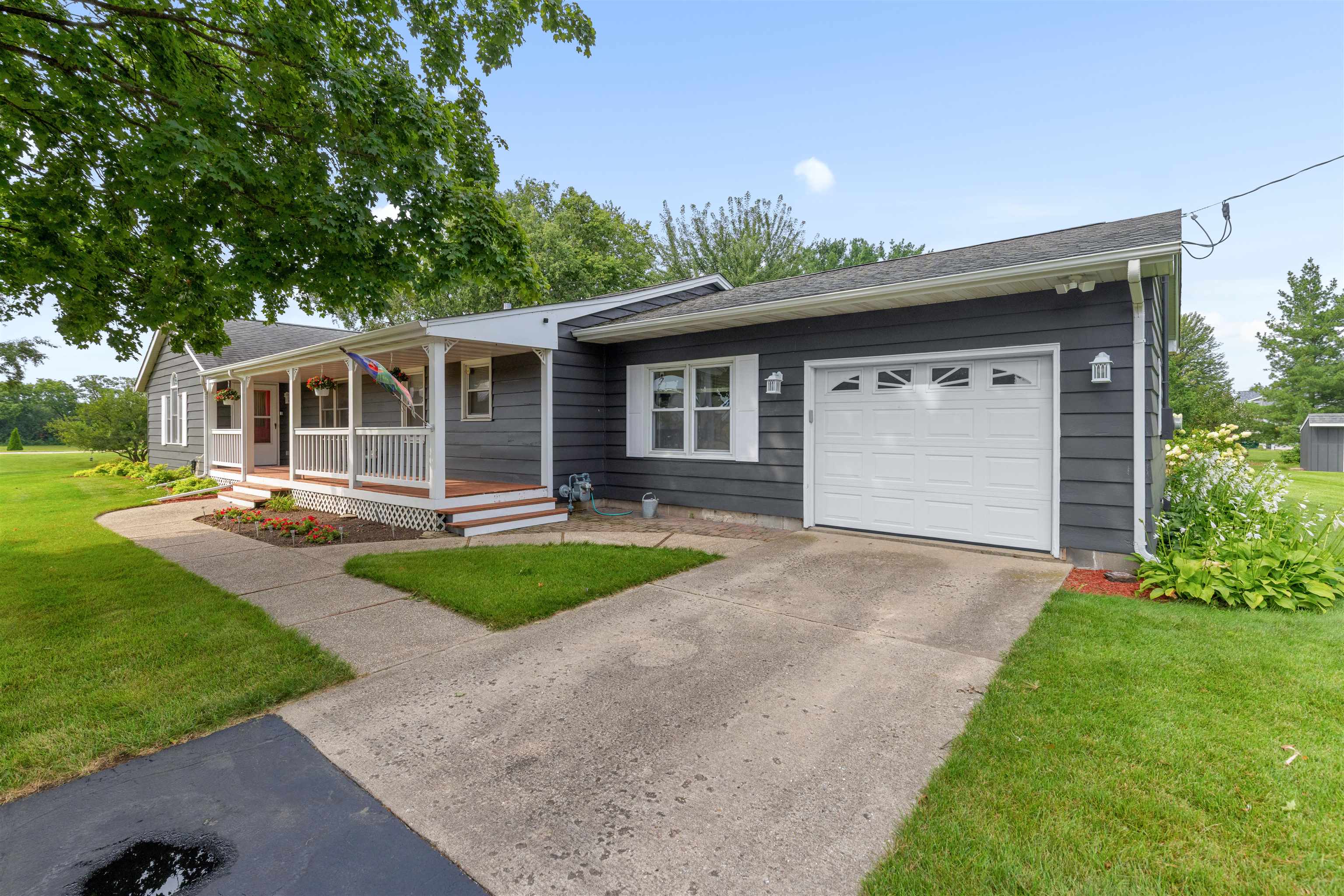 15212 Willowbrook Road South Beloit, IL 61080 - Photo 38 of 42 Gallery Image 38