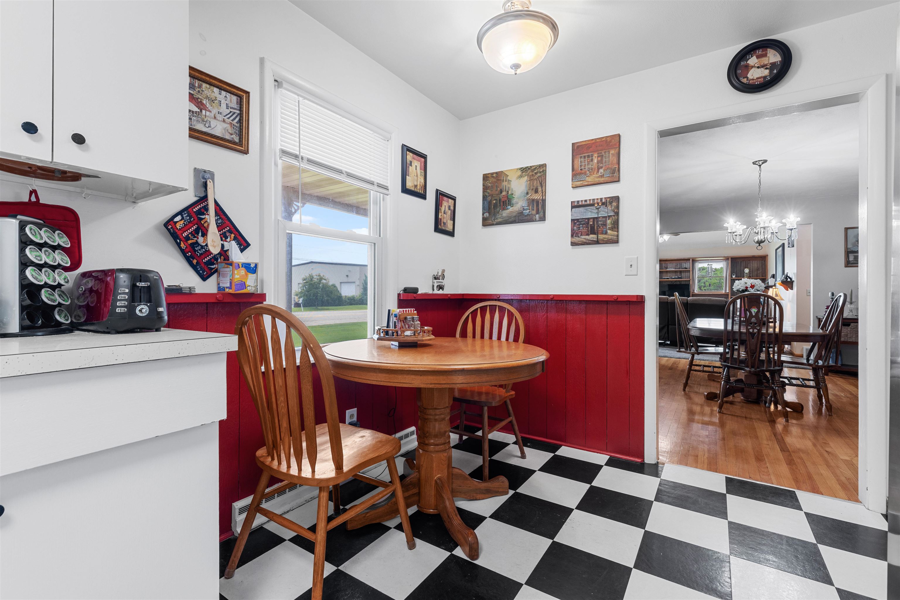15212 Willowbrook Road South Beloit, IL 61080 - Photo 8 of 42 Gallery Image 8
