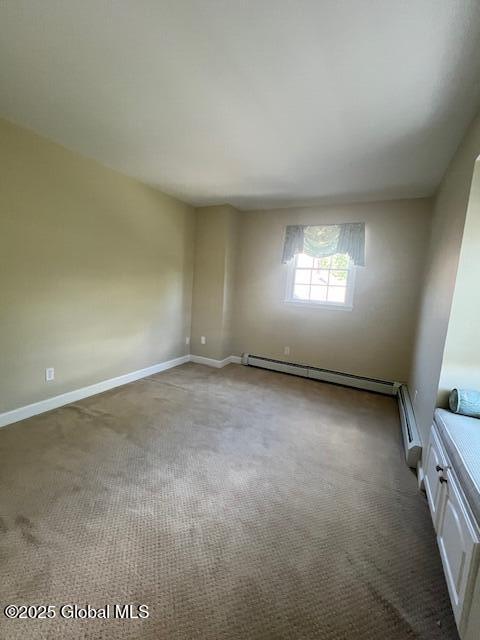 12 Glennon Road Colonie, NY 12110 - Photo 28 of 36 Bedroom 3