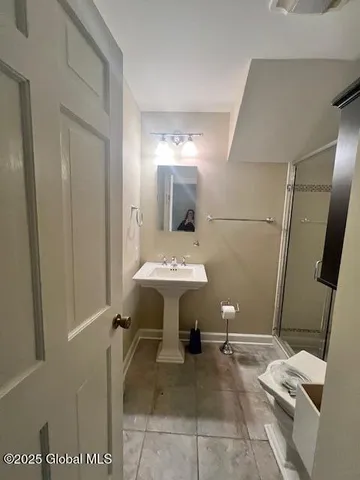 $4,700 | 12 Glennon Road, Colonie, NY 12110