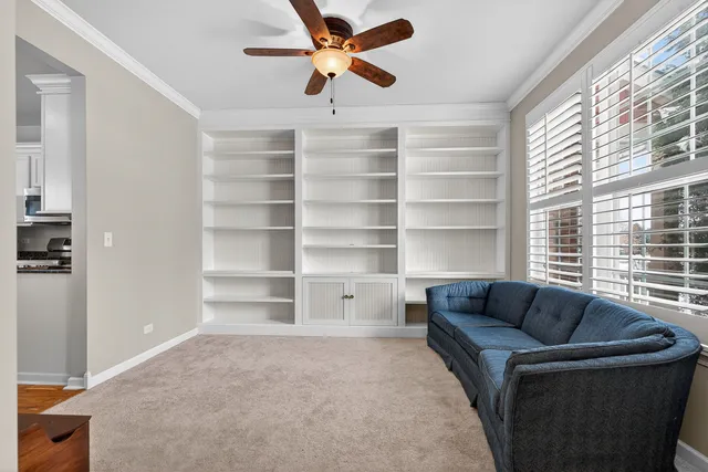 $325,000 | 234 Longview Drive, Elgin, IL 60124