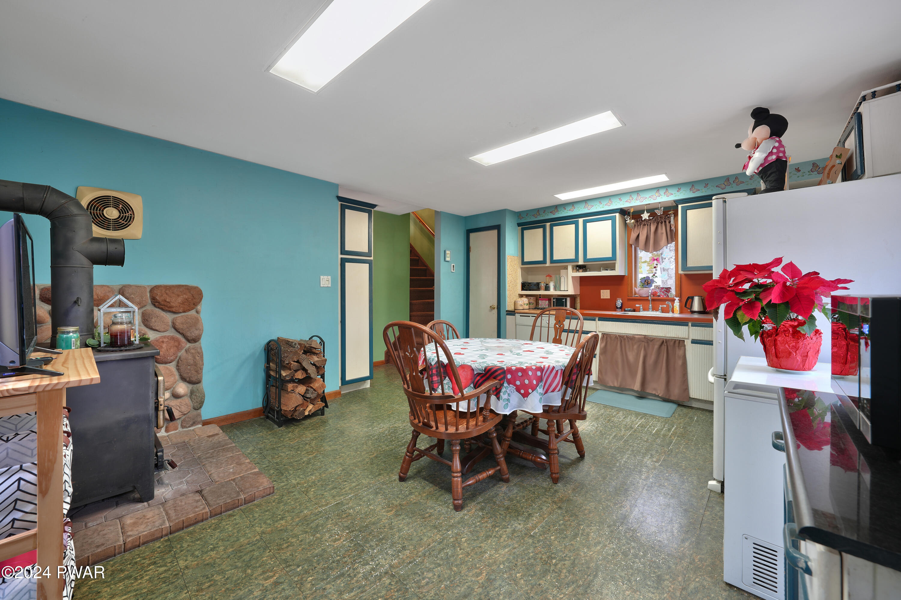 105 Rosewood Road Dingmans Ferry, PA 18328 - Photo 7 of 16 LEX00042-HDR