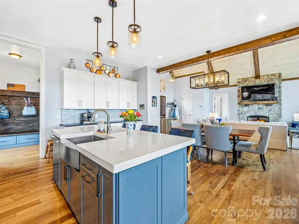 $2,000,000 | 1839 Grandview Drive, Tuckasegee, NC 28783