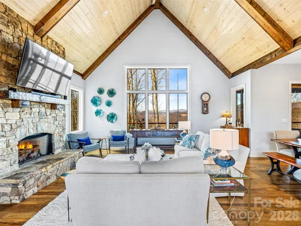 $2,000,000 | 1839 Grandview Drive, Tuckasegee, NC 28783