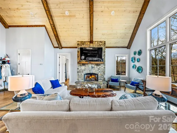 $2,000,000 | 1839 Grandview Drive, Tuckasegee, NC 28783