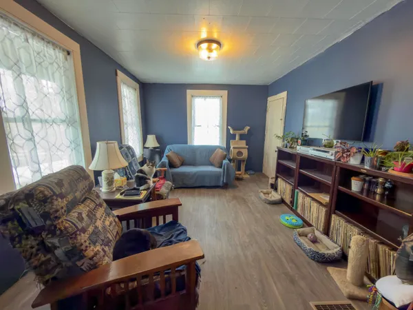 $275,000 | 41 Ammonoosuc Street, Haverhill, NH 03785