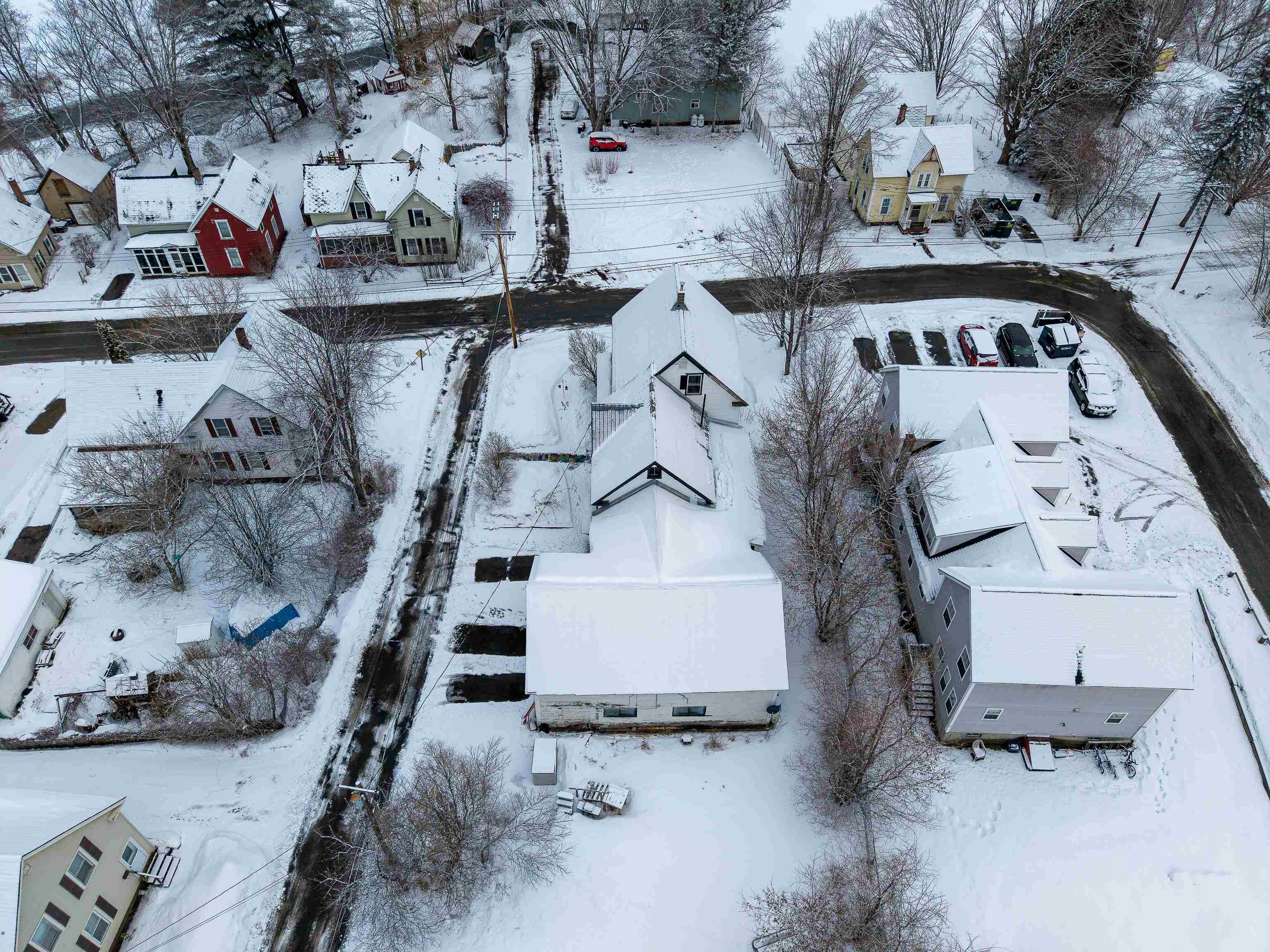 41 Ammonoosuc Street Haverhill, NH 03785 - Photo 5 of 43