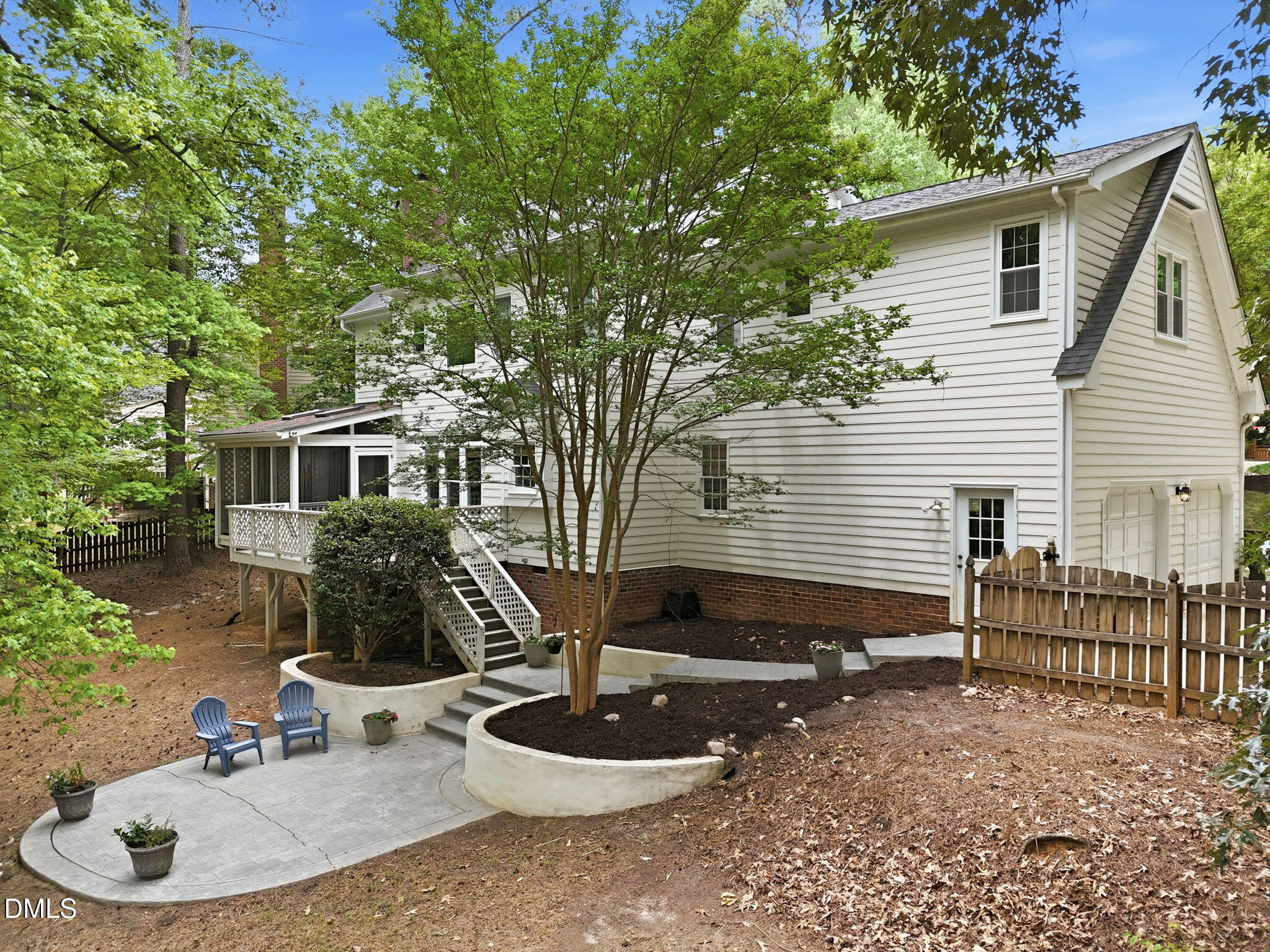 424 Grosvenor Drive Raleigh, NC 27615 - Photo 33 of 37