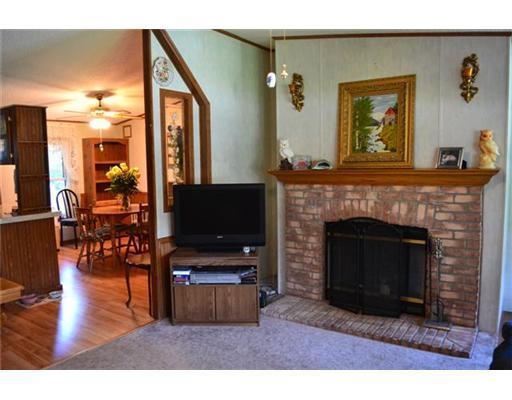 664 East Bridge Street Westbrook, ME 04092 - Photo 5 of 16 Living Room.