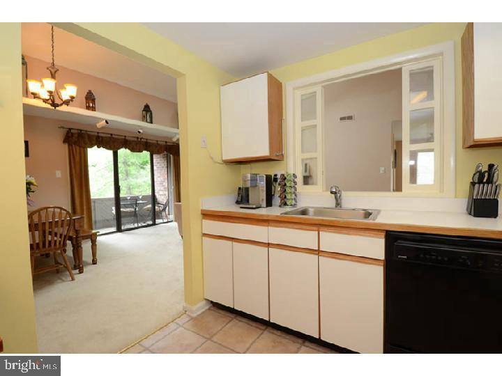 1606 Mountainview Drive Chesterbrook, PA 19087 - Photo 18 of 26 Kitchen