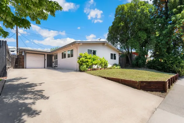 $420,000 | 6404 La Cienega Drive, North Highlands, CA 95660