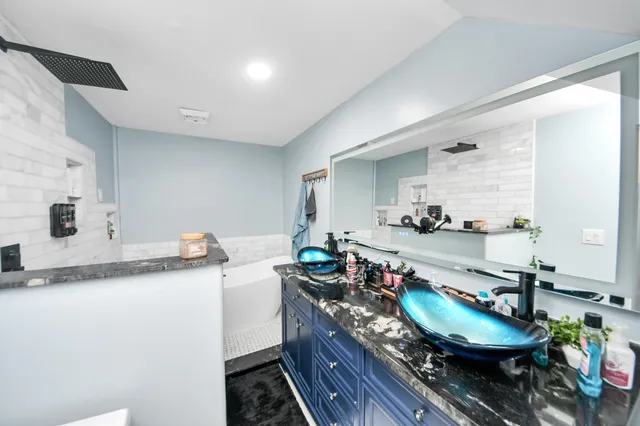 a bathroom with a bathtub