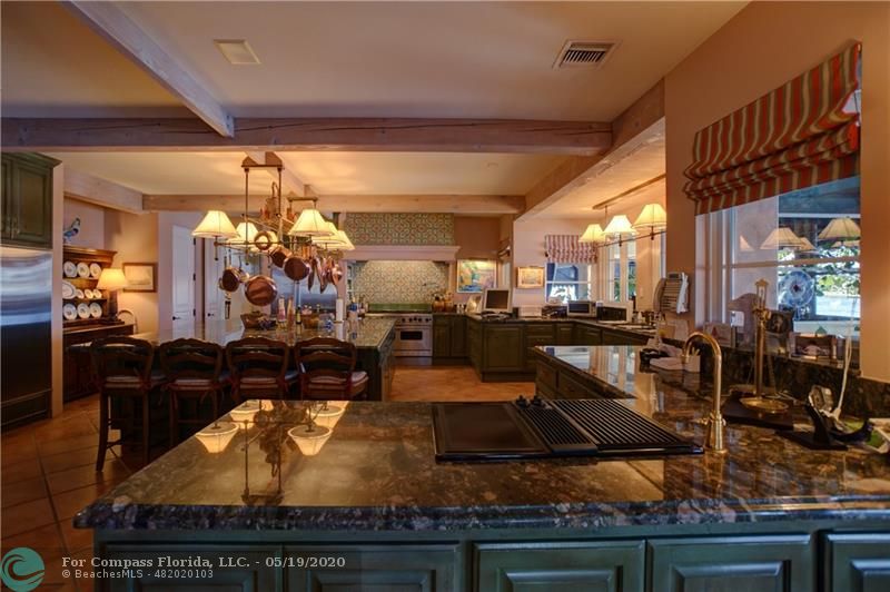 2401 Del Lago Drive Fort Lauderdale, FL 33316 - Photo 4 of 66