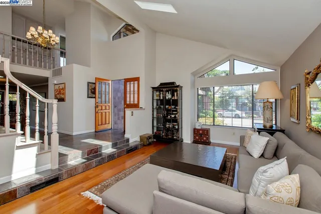 $2,695,000 | 2857 Sea View Parkway, Alameda, CA 94502