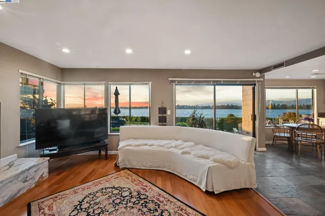 $2,695,000 | 2857 Sea View Parkway, Alameda, CA 94502