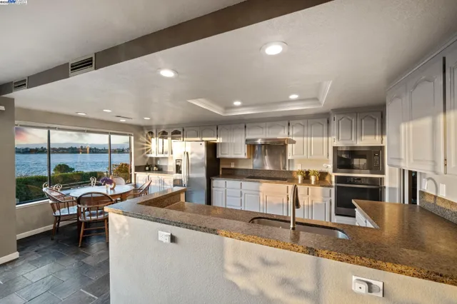 $2,695,000 | 2857 Sea View Parkway, Alameda, CA 94502