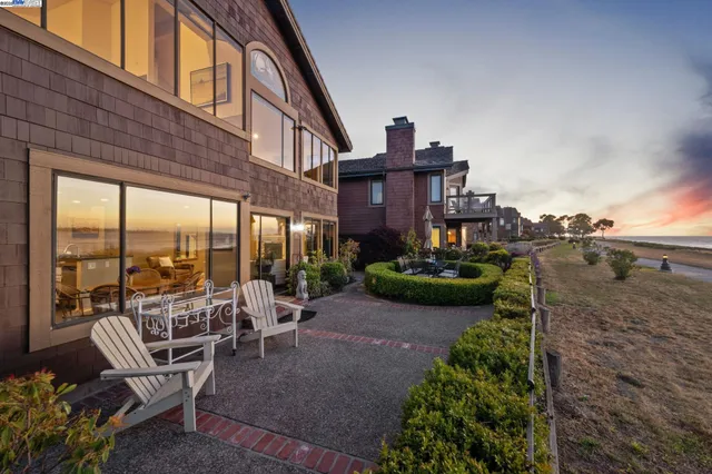 $2,695,000 | 2857 Sea View Parkway, Alameda, CA 94502