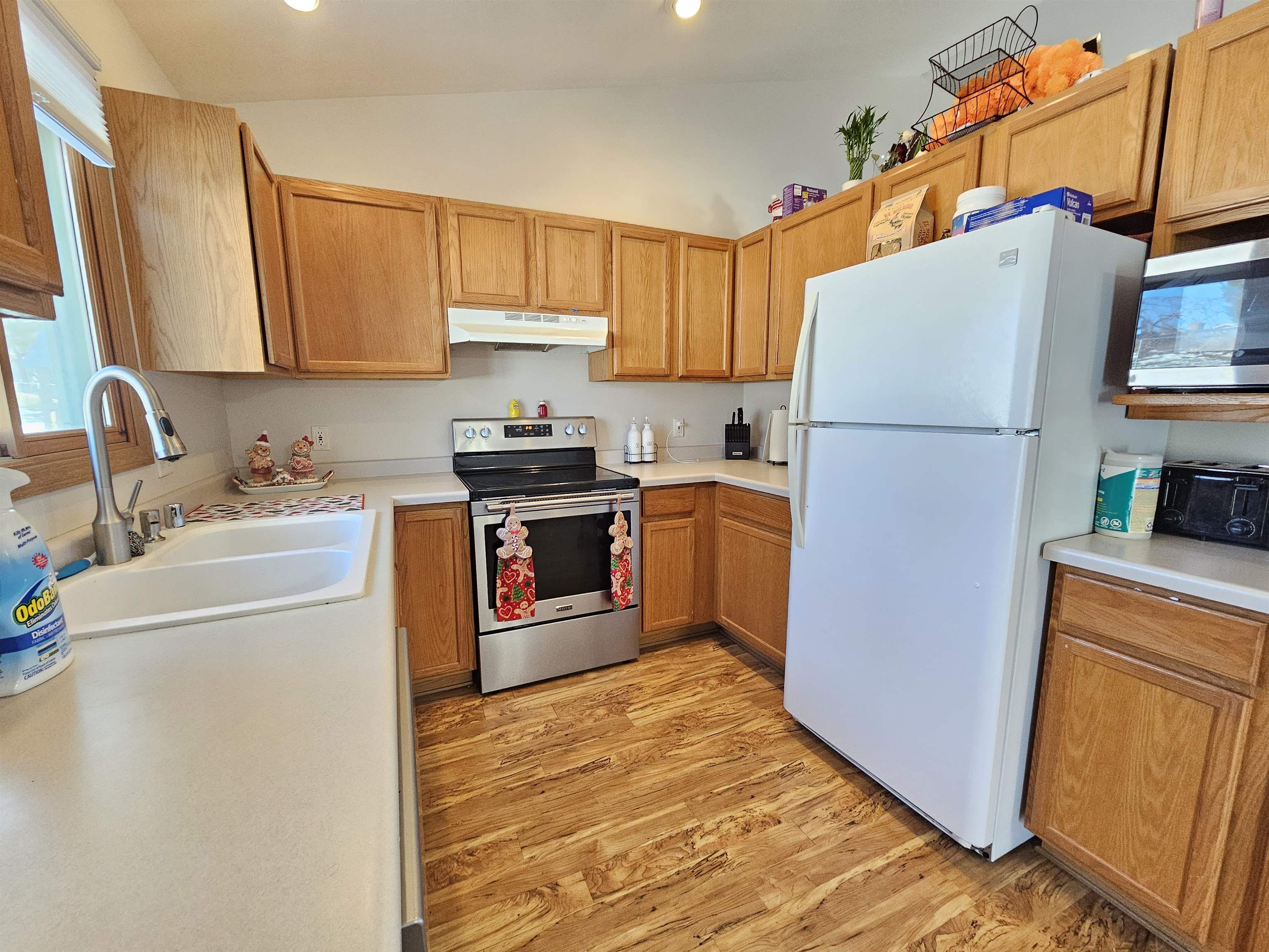 1922 Amanda Drive Reedsburg, WI 53959 - Photo 11 of 56