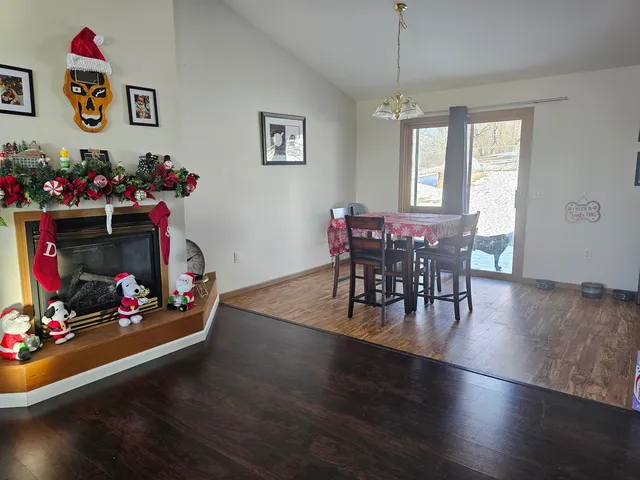 $323,000 | 1922 Amanda Drive, Reedsburg, WI 53959