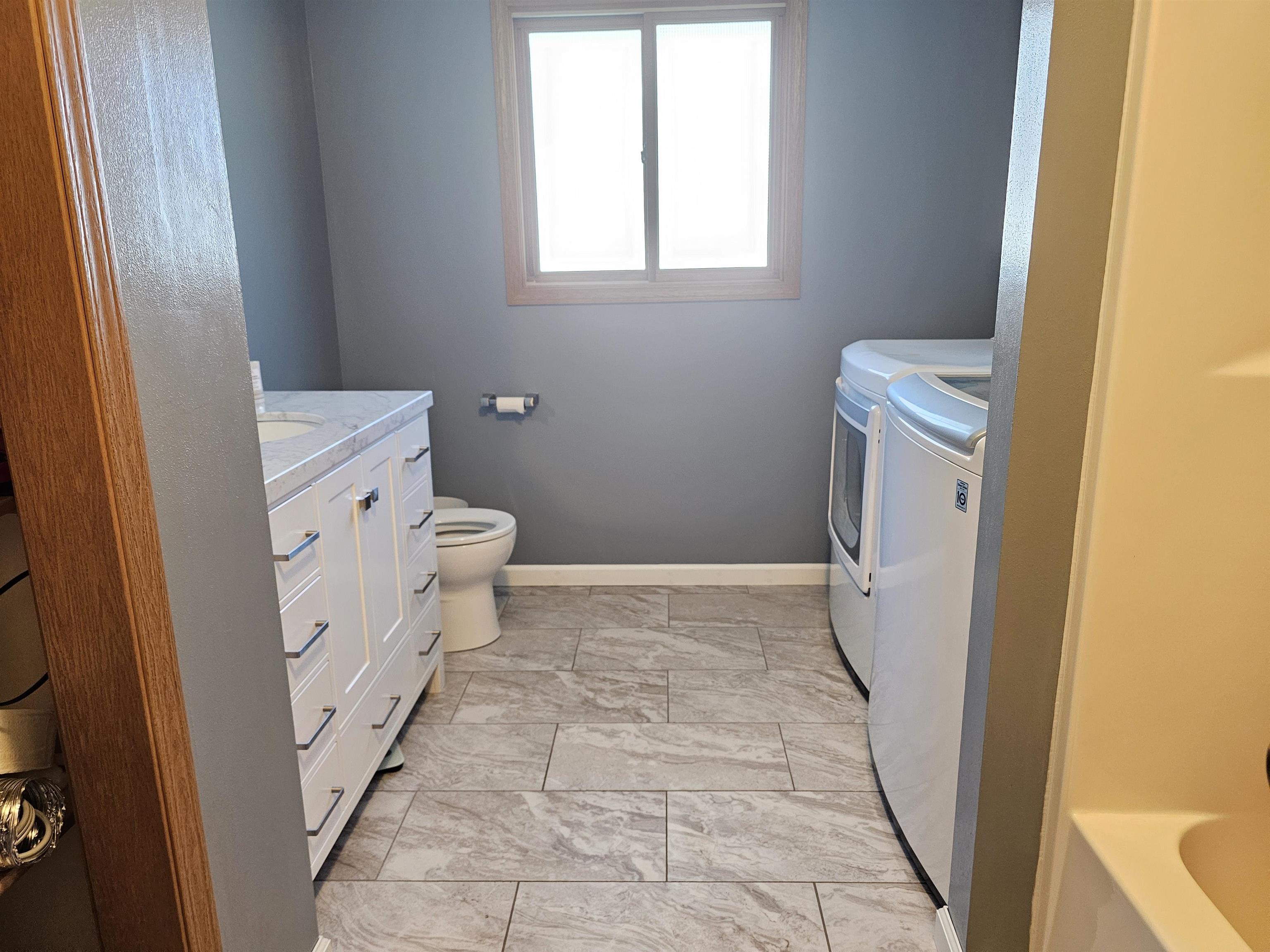 1922 Amanda Drive Reedsburg, WI 53959 - Photo 19 of 56