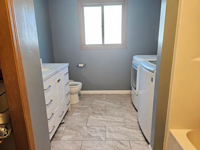 $323,000 | 1922 Amanda Drive, Reedsburg, WI 53959