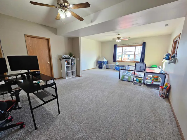 $323,000 | 1922 Amanda Drive, Reedsburg, WI 53959