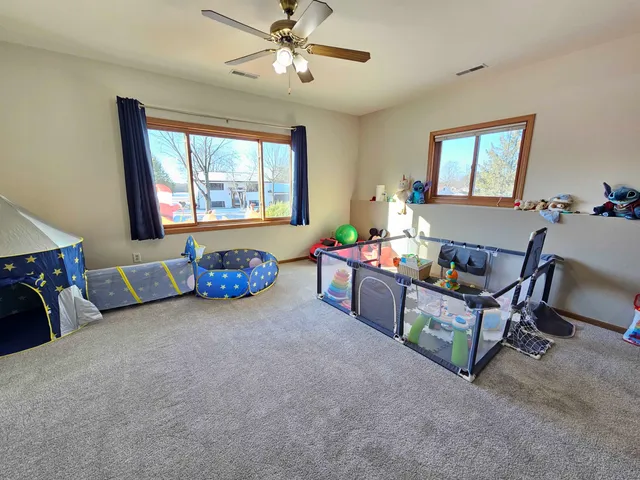 $323,000 | 1922 Amanda Drive, Reedsburg, WI 53959