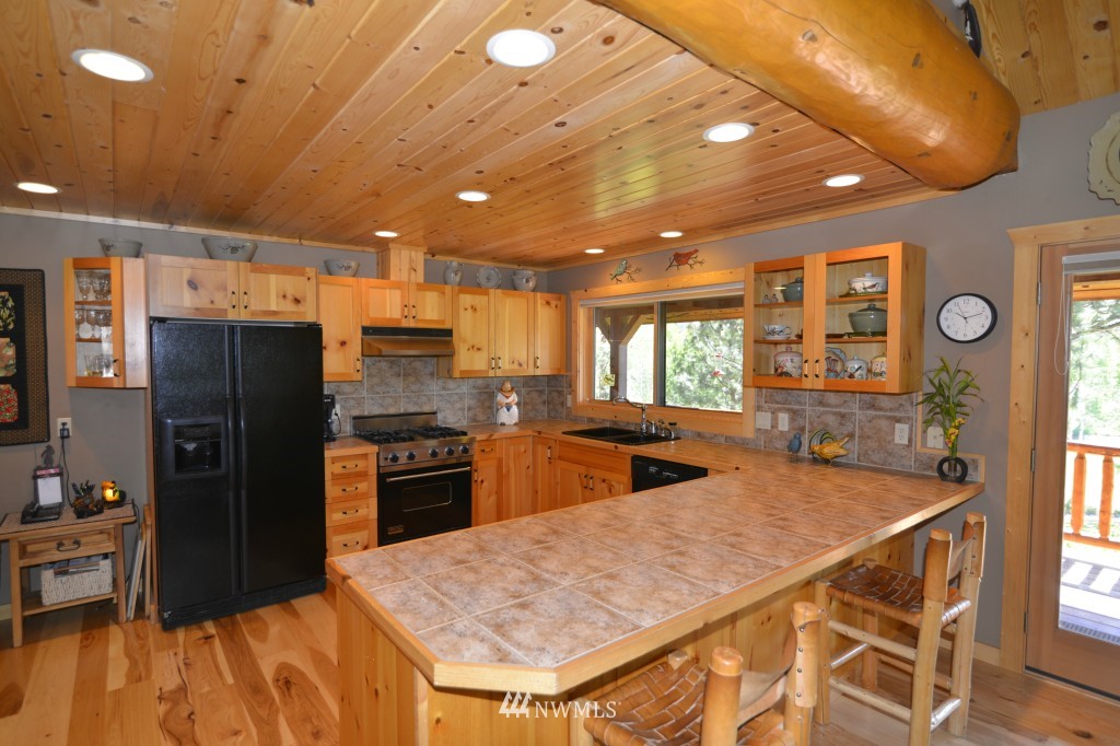 406 West Chewuch Road Winthrop, WA 98862 - Photo 11 of 25 Gallery Image 11