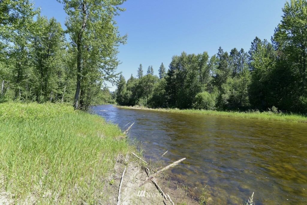 406 West Chewuch Road Winthrop, WA 98862 - Photo 4 of 25 Gallery Image 4