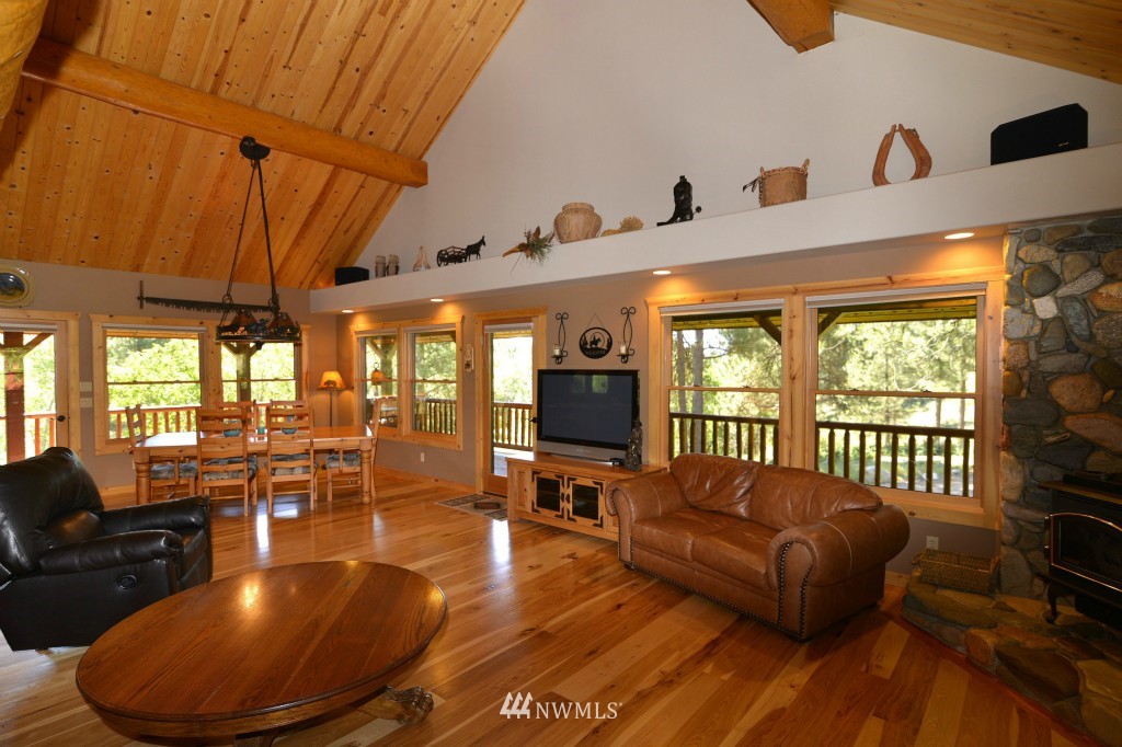 406 West Chewuch Road Winthrop, WA 98862 - Photo 8 of 25 Gallery Image 8