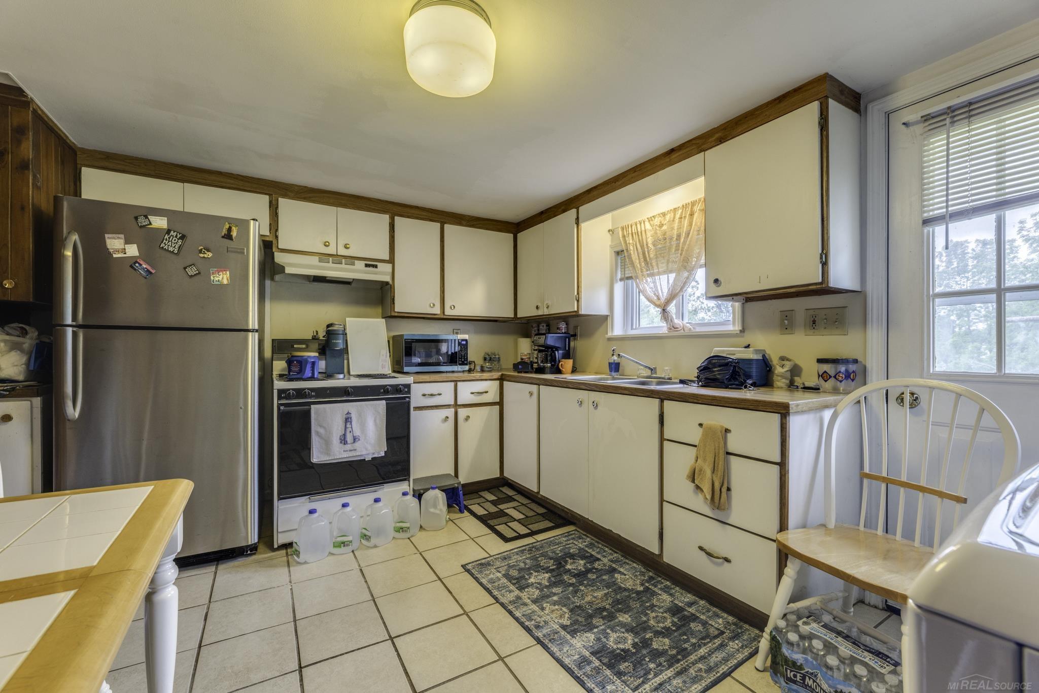 5957 Lakeshore Road Lexington, MI 48450 - Photo 27 of 43