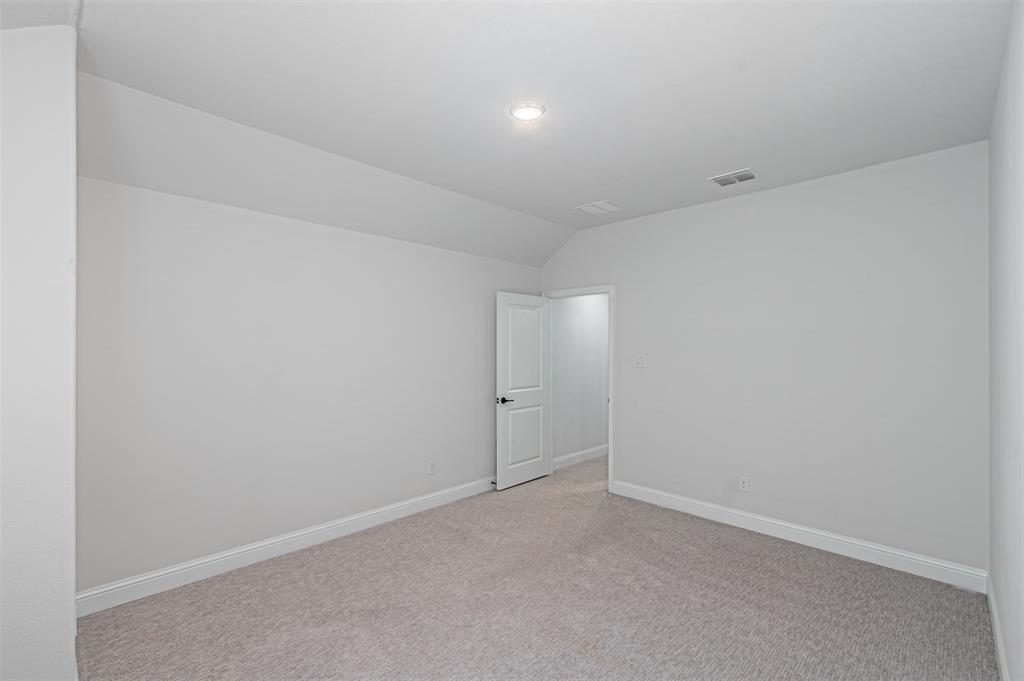 6753 Verandah Way Irving, TX 75039 - Photo 24 of 40 a view of an empty room