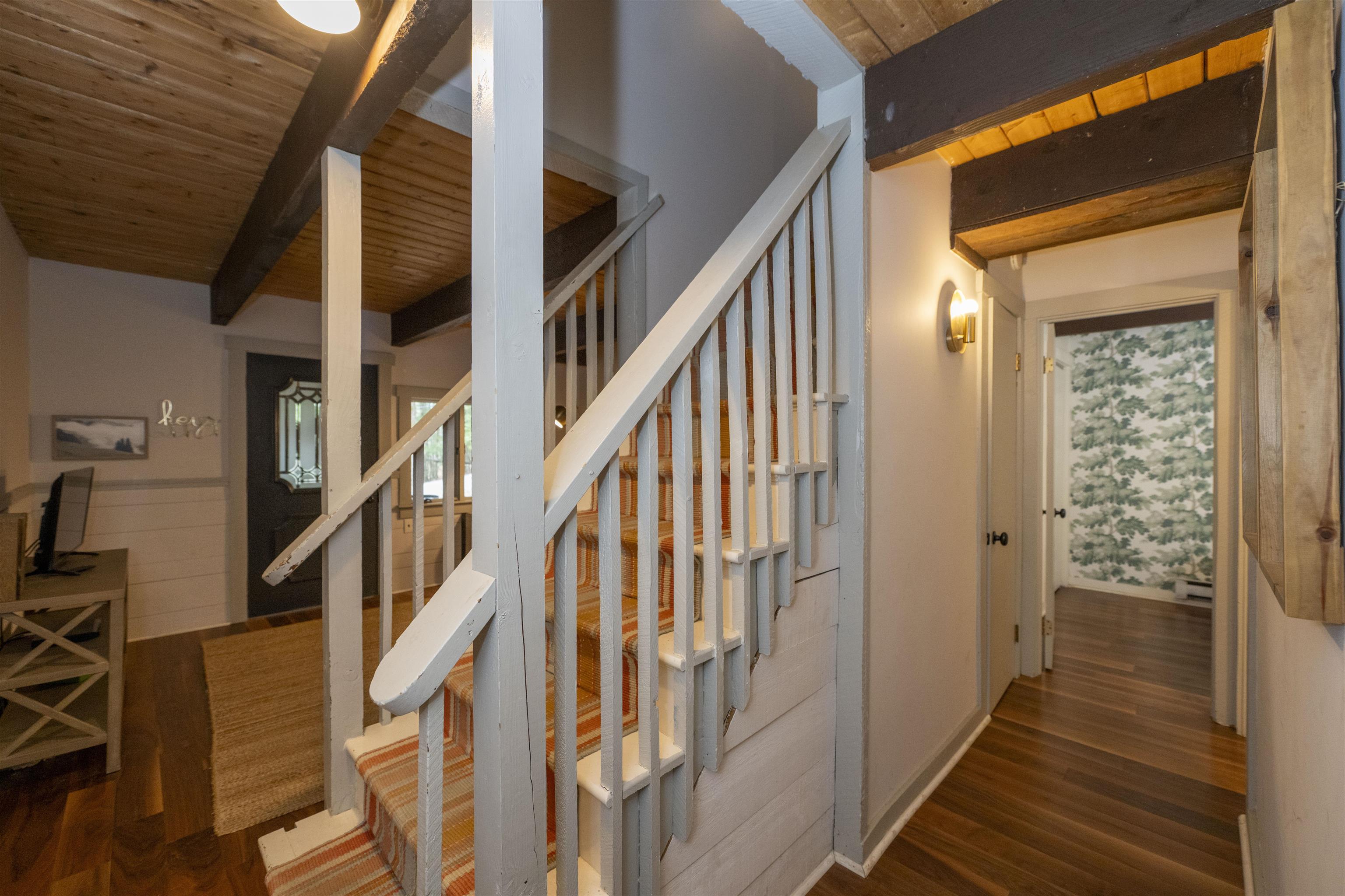 988 Old Quechee Road Hartford, VT 05059 - Photo 11 of 39