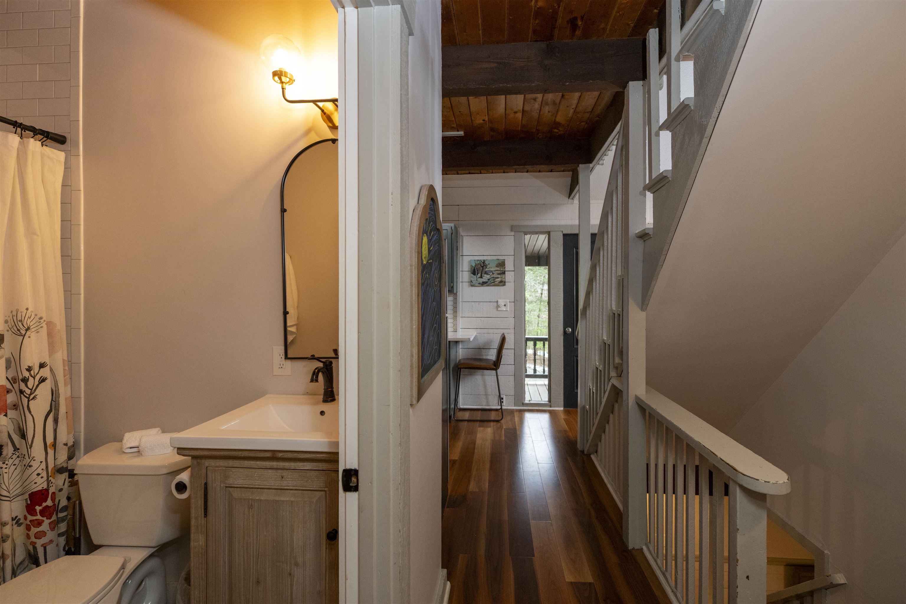 988 Old Quechee Road Hartford, VT 05059 - Photo 14 of 39