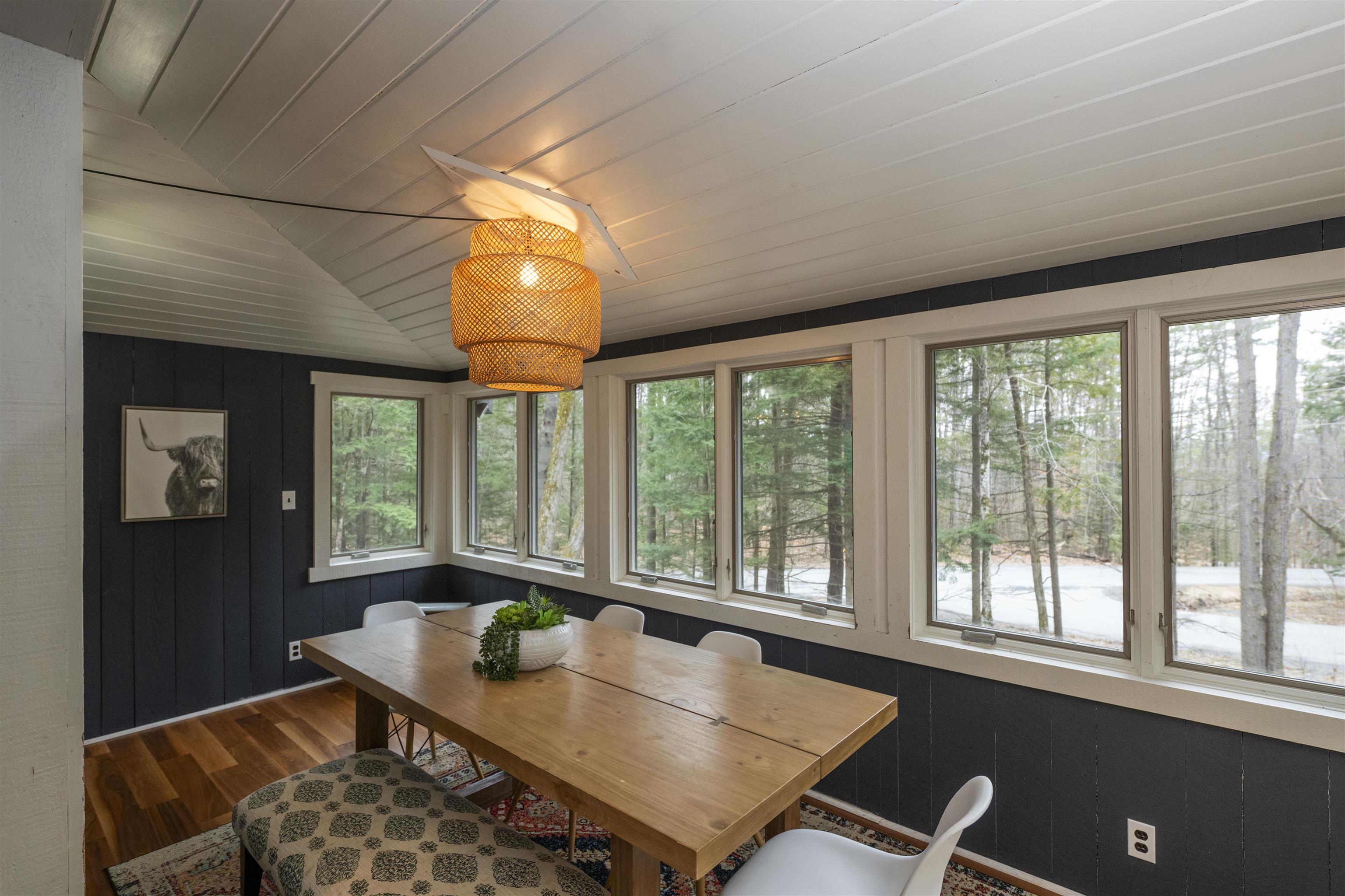 988 Old Quechee Road Hartford, VT 05059 - Photo 19 of 39