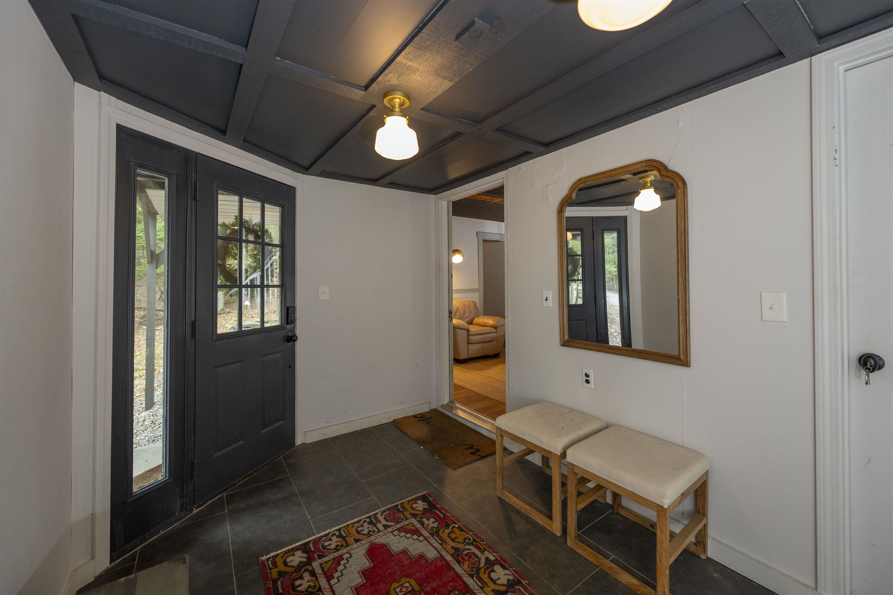 988 Old Quechee Road Hartford, VT 05059 - Photo 3 of 39