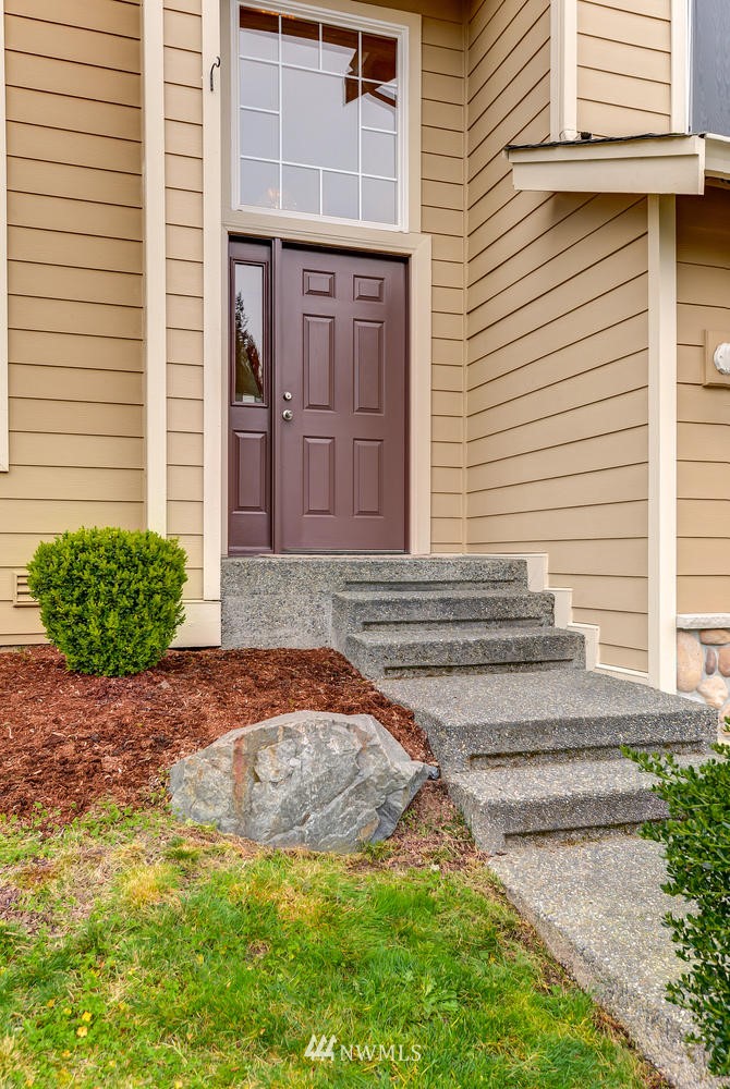 23 167th Place Southwest Bothell, WA 98012 - Photo 2 of 25
