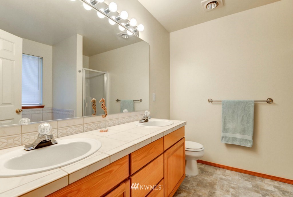 23 167th Place Southwest Bothell, WA 98012 - Photo 13 of 25