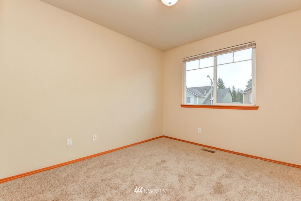 23 167th Place Southwest Bothell, WA 98012 - Photo 10 of 25