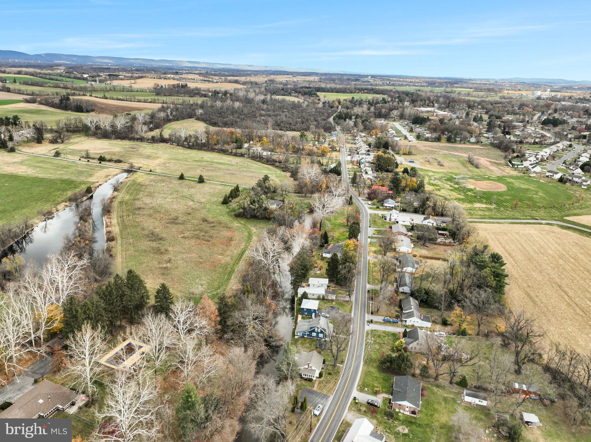 316 Pine Road Mount Holly Springs, PA 17065 - Photo 17 of 48