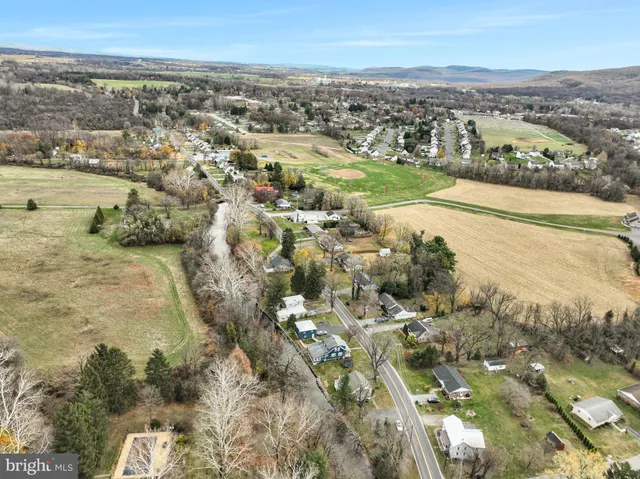 $239,900 | 316 Pine Road, Mount Holly Springs, PA 17065