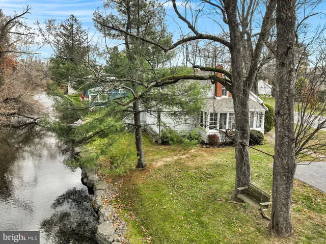 $239,900 | 316 Pine Road, Mount Holly Springs, PA 17065