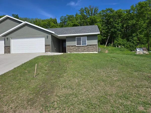 $459,900 | 1477 Michigan Avenue, Detroit Lakes, MN 56501