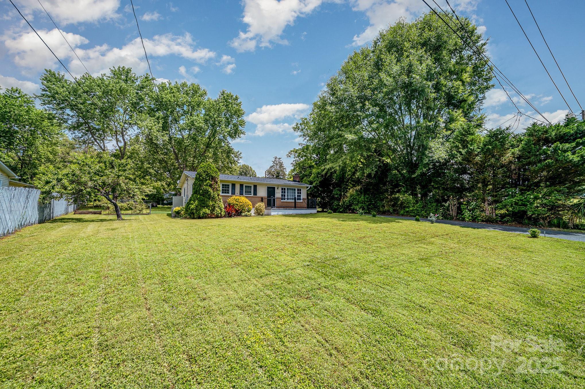 4720 Randleman Road Conover, NC 28613 - Photo 2 of 29