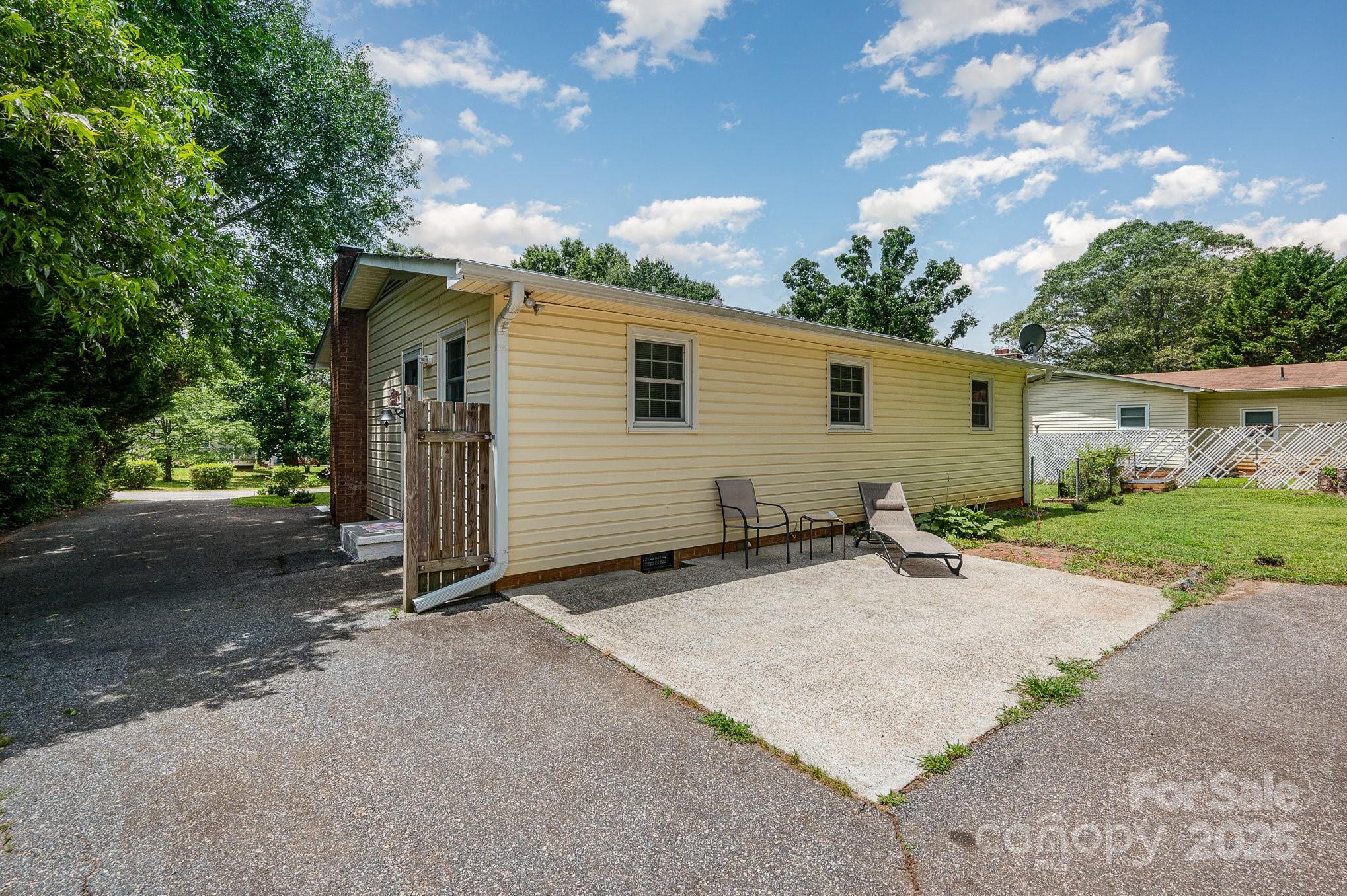 4720 Randleman Road Conover, NC 28613 - Photo 24 of 29