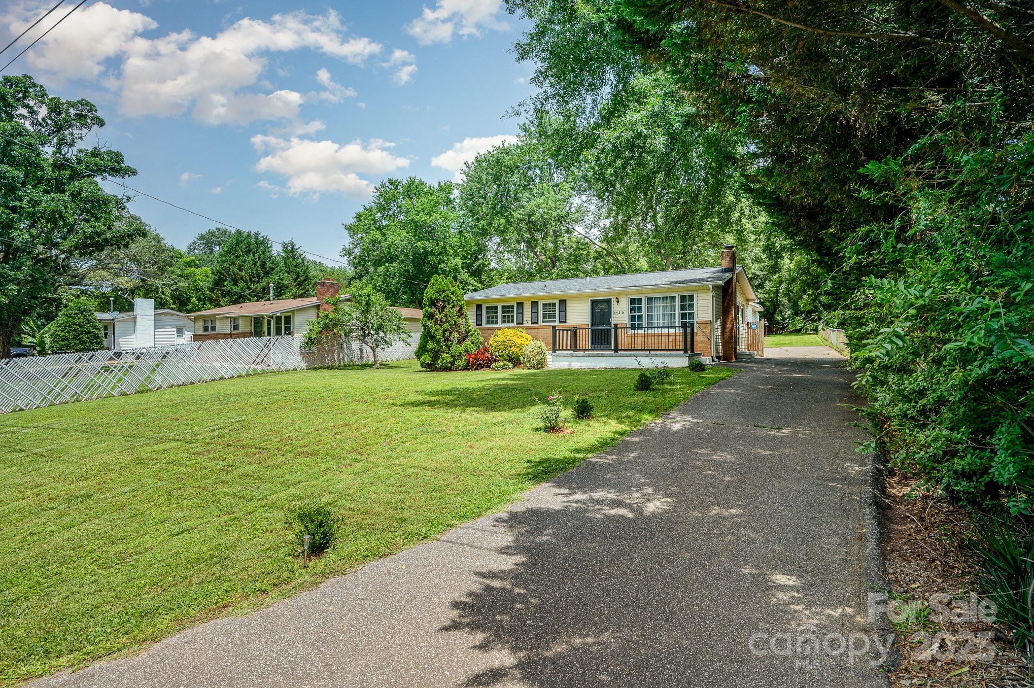 4720 Randleman Road Conover, NC 28613 - Photo 3 of 29