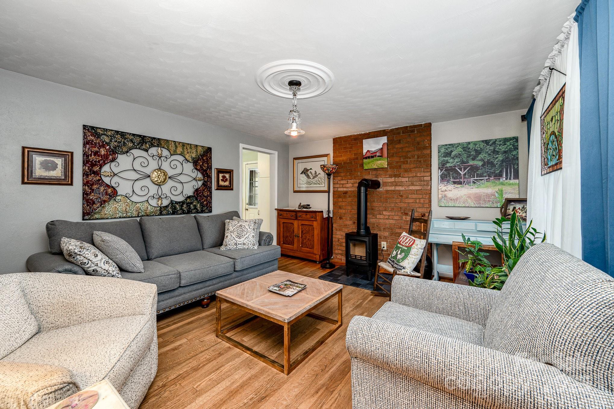 4720 Randleman Road Conover, NC 28613 - Photo 6 of 29