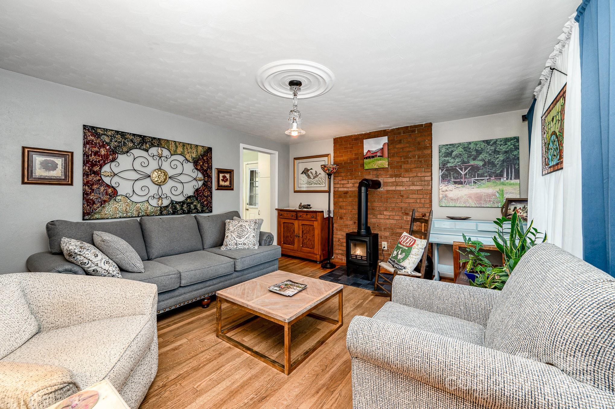 4720 Randleman Road Conover, NC 28613 - Photo 7 of 29