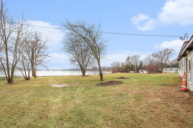 $164,900 | 1121 Heights Drive, Colon, MI 49040